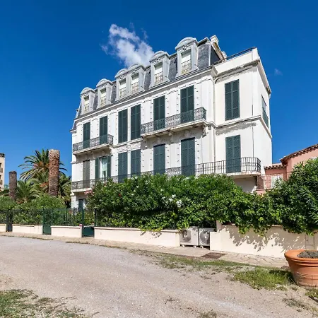 Les Araucarias By Interhome Appartement